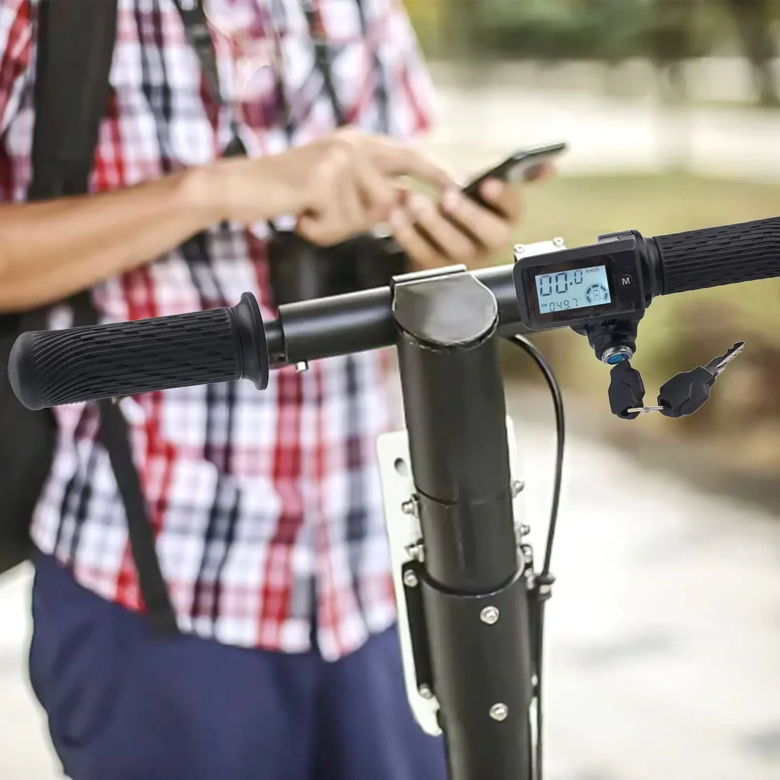 Electric Bicycle LCD Speed Display Throttle Accelerator Handle With Power Display E-Bike E-scooter Throttle Grips 6/8 WIRE Parts